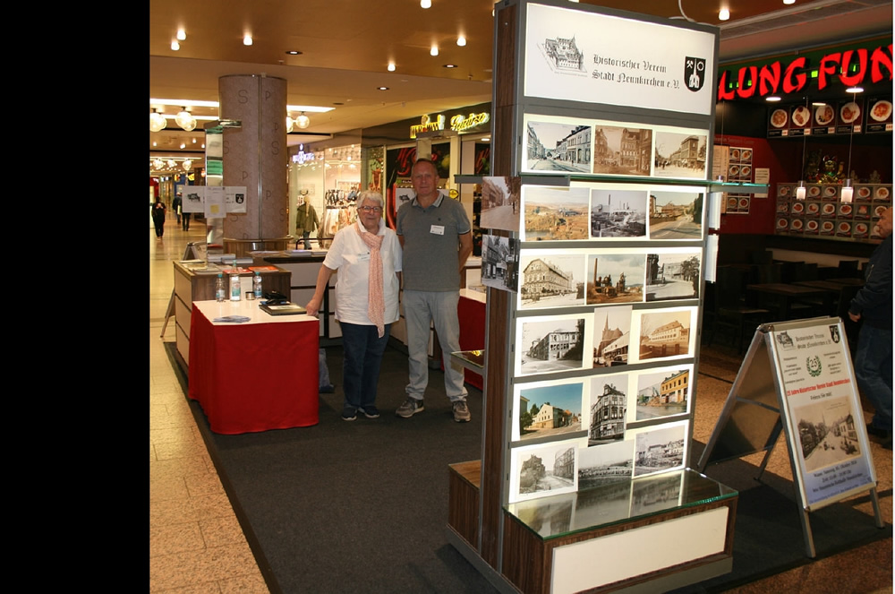 Präsentation im Saarparkcenter Neunkirchen Präsentation im Saarparkcenter Neunkirchen